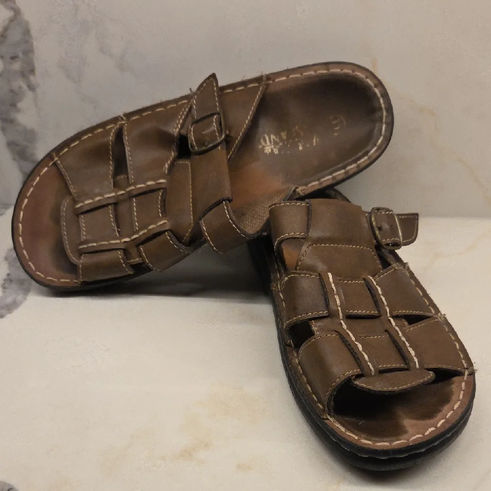 Wolfe Island Men's Brown Leather Sandals Size 11